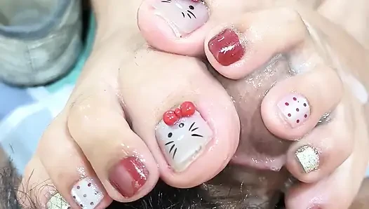 Kaki jenjang Acoletteyy si cewek dollshoes yang lagi sange berat ini dientot habis-habisan sama kontol besar sampai dicrot di dalam