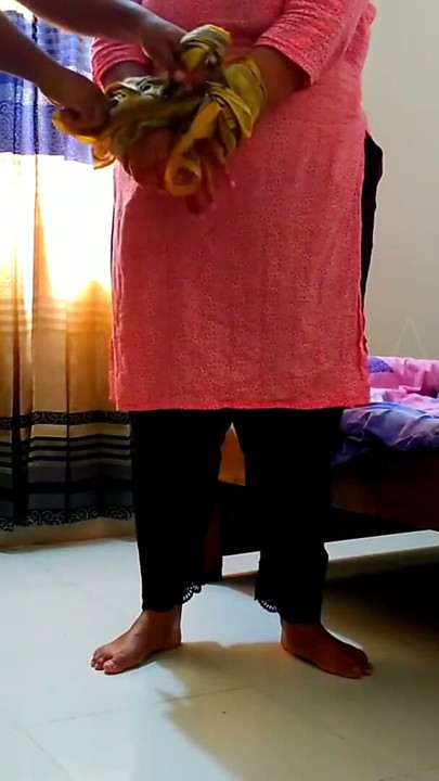 Moti Gand Vali Tutor Teacher Ko Jabardas hat badkar Choda - Student Fucks Hot Female Teacher | Clip 1