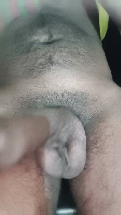 Sexually boy masturbacing recording with any girl contact with sex me and make video and profit half saree