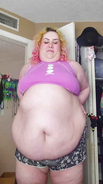 Fat Woman Pajama Jiggle