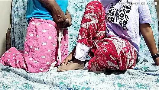 Секс с Dasi в спальне 3865