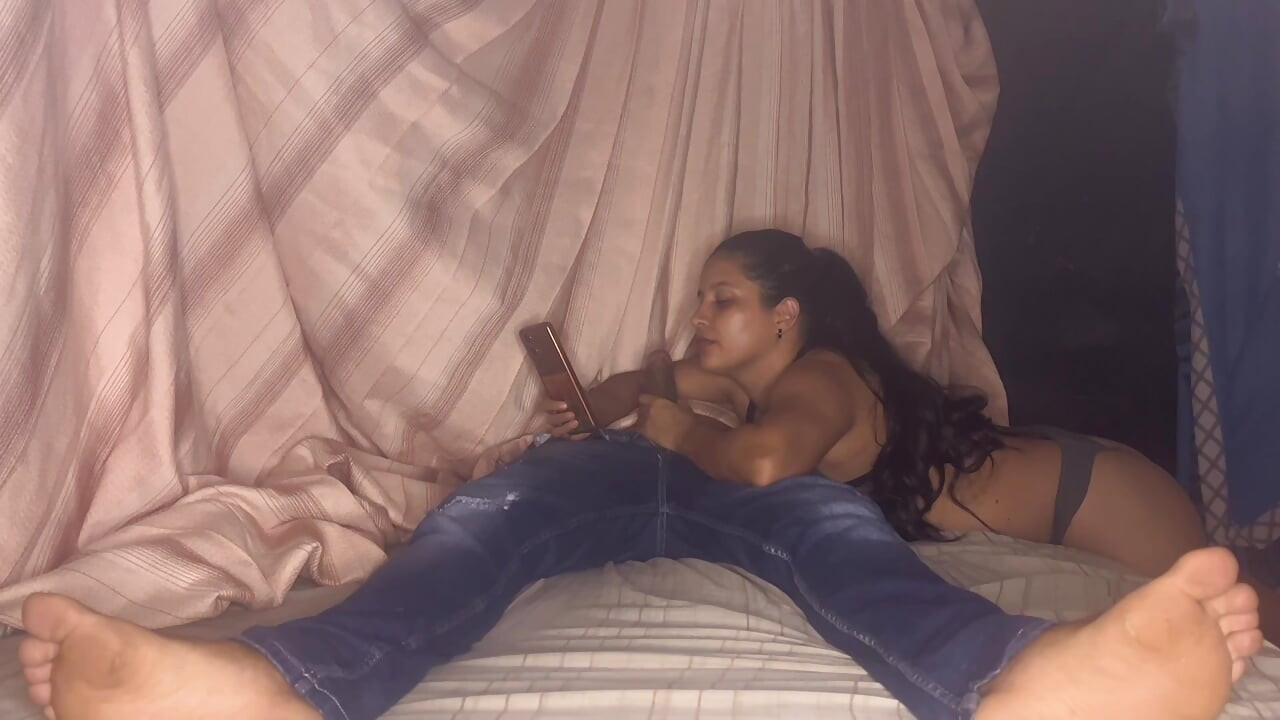I talk to my lover on the phone while touching my partner