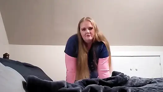 Тетушка застукала твою и хочет помочь друг другу