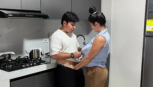 My stepsister gives me her ass in the kitchen while we're alone!