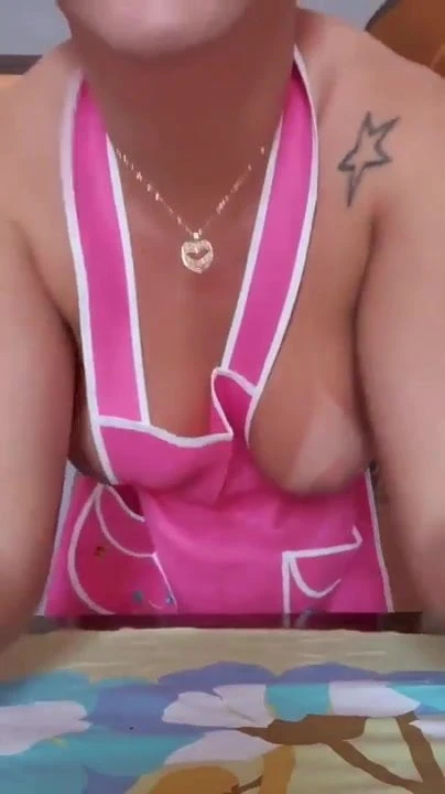 Shemale nude home