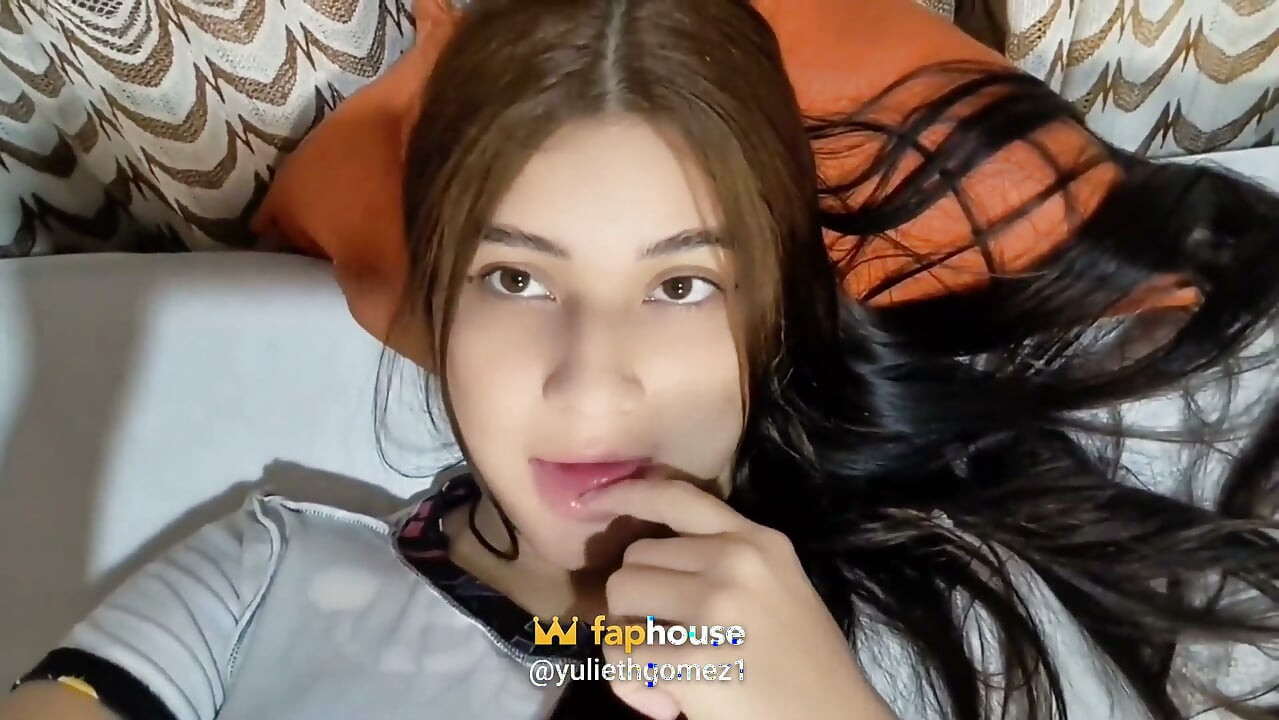 Oops, Sorry!! Wrong Chat. Don't Tell My Boyfriend