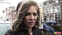 Niegrzeczna holenderska blondynka nastolatka z pięknym ciałem ostro zerżnięta!