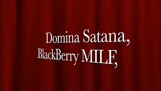 Cewek dominan satana & blackberrymilf lagi asik nyepong dengan posisi 69!
