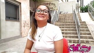 Spełnienie marzeń amatorskiej azjatycko-hiszpańskiej laski: Beth Choy zostaje gwiazdą porno!