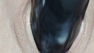 Femme salope pour une grosse bite noire - énorme plaisir avec une grosse bite noire