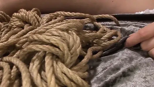 Japon enayiler sahne 3_horny Japon kız shibari seansı seviyor