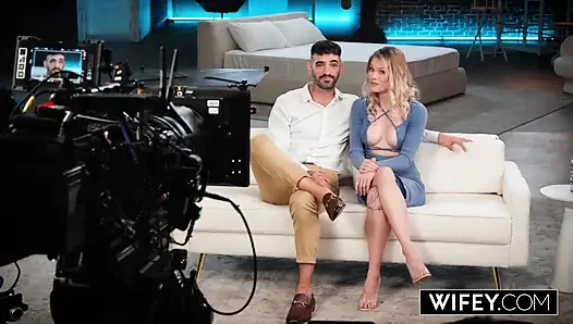 Wifey Tiny Hotwife Sammm Next Door Holds Hubby's Hand While She Devours Monster BBC