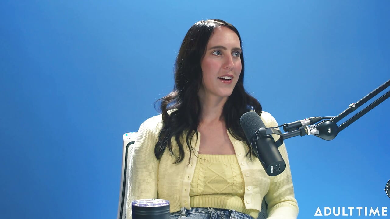 Cadence Lux: Authentic Orgasms & Self-advocacy