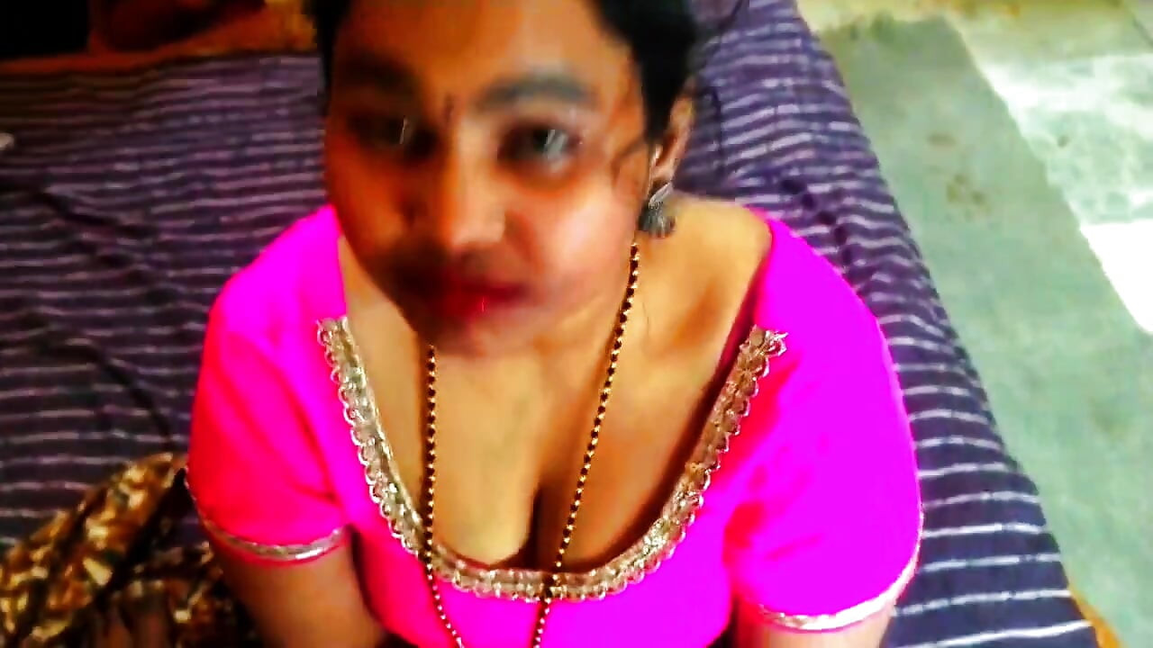 Brother Was Not Home So Bhabhi Called Devar - Devar Took Full Advantage and Fucked Bhabhi Hard