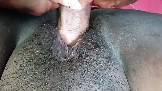 Hintli desi çift büyük memeli teyze üvey oğluyla sikişiyor ev yapımı seks