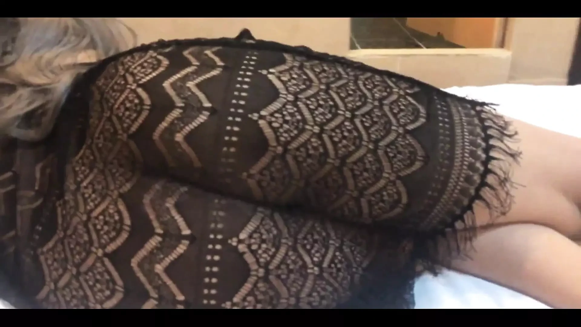 Unschuldiges mädchen fickt mit ihrem freund im Guesthouse