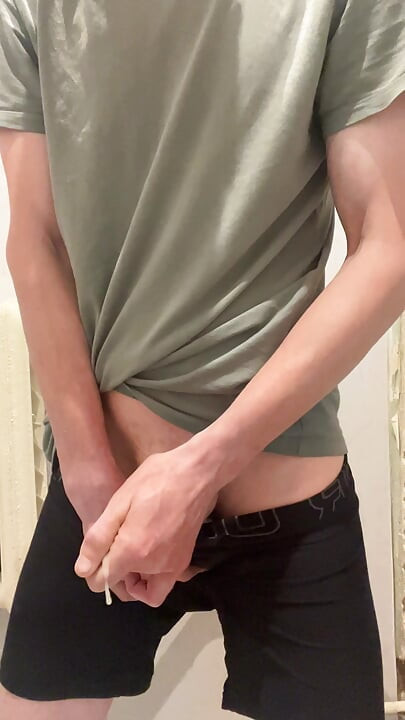 Tiny cum again