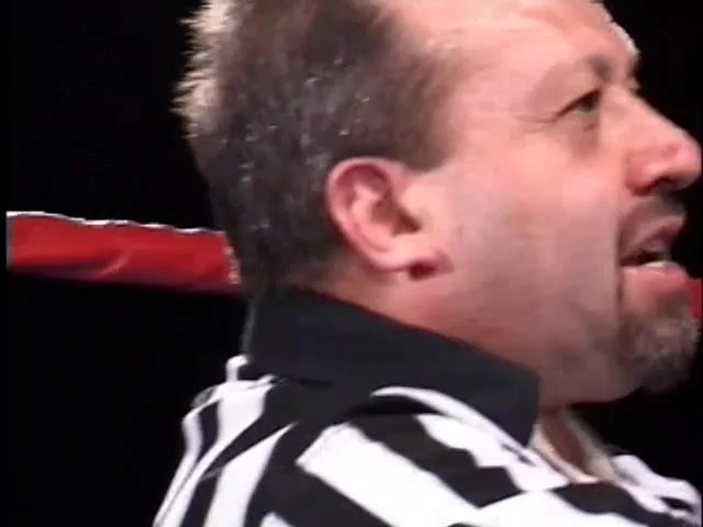 Midget and 2 Fatties fuck  in the ring