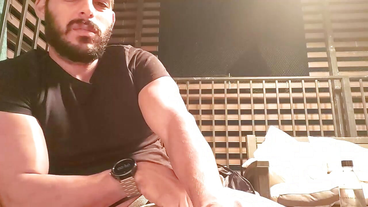 Watch me on cam just cum to tease you