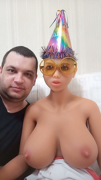Vasile Mondialu blonde good Romania from Temu