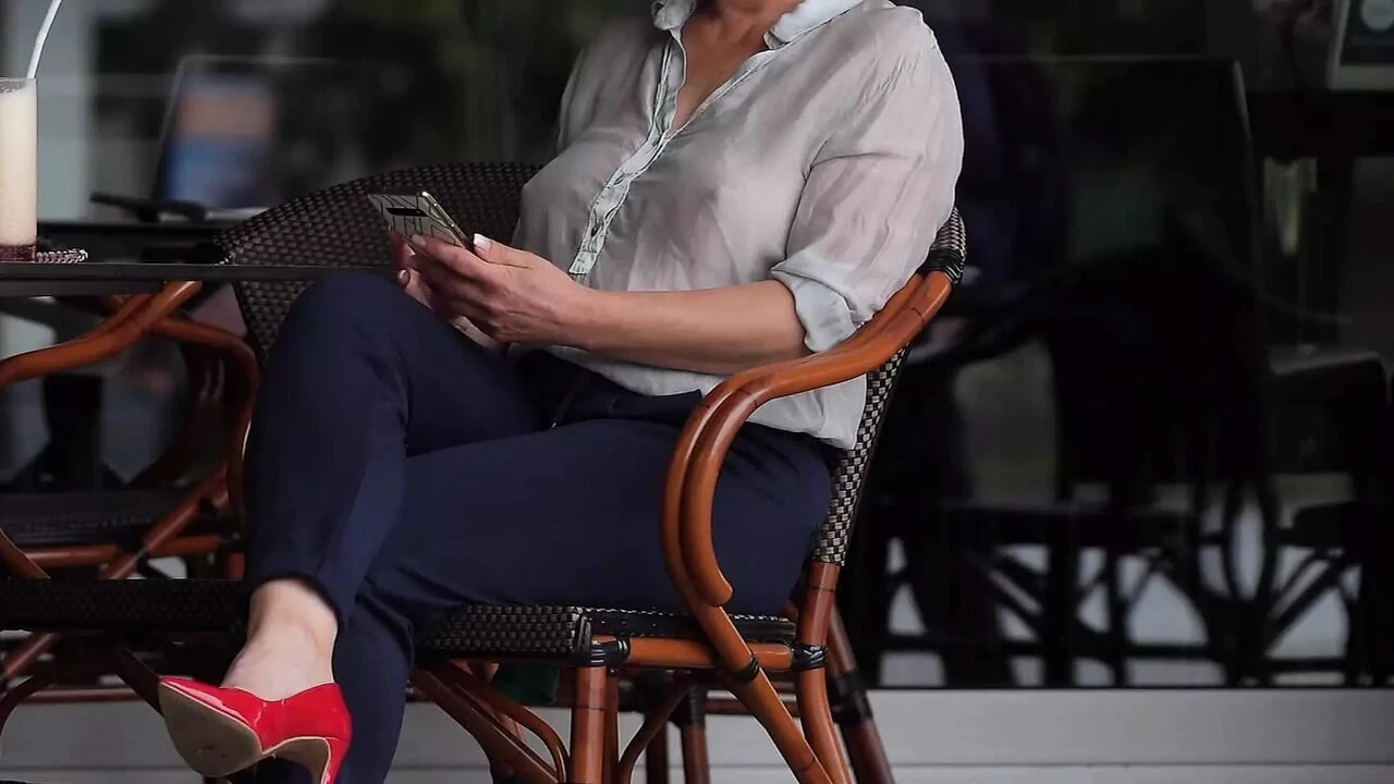 wife submission - public exposed