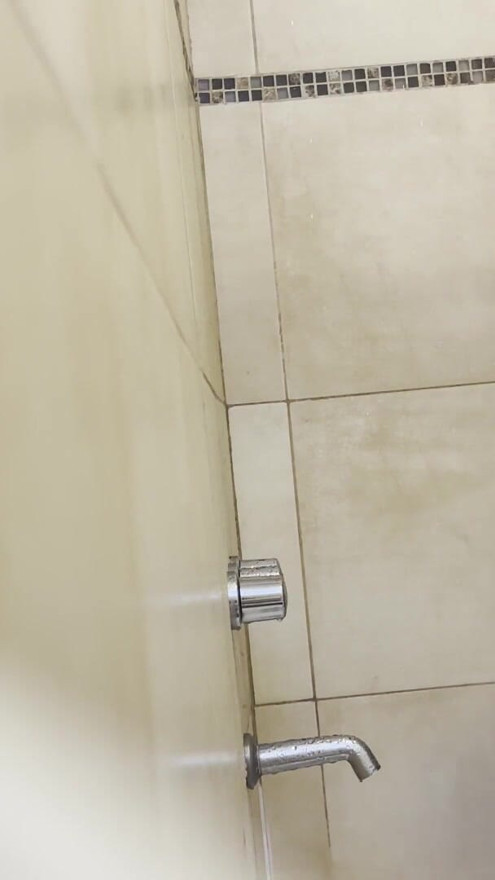 Jeg startet utilsiktet opptak mens jeg badet... | klipp 2