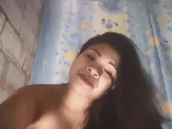 Dancing Pinay