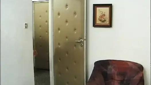 Pengantin basah, pengantin wanita dientot (film porno lengkap)