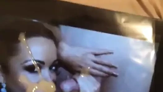 Sienna West için övgü