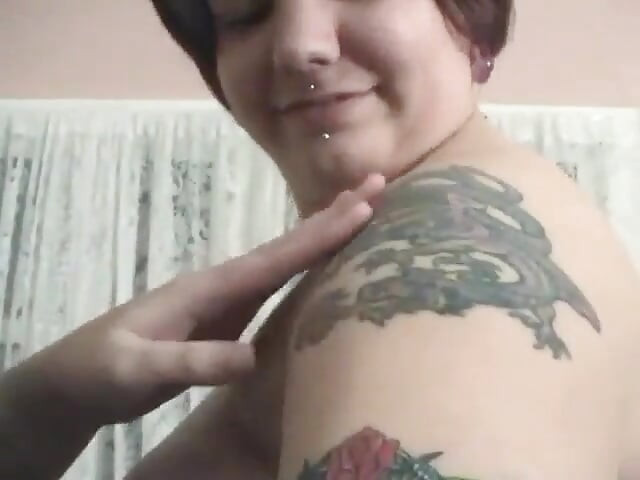 Madalyn fucks plump slut Christina