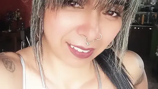 Bu penis mi yoksa yer fıstığı mı?