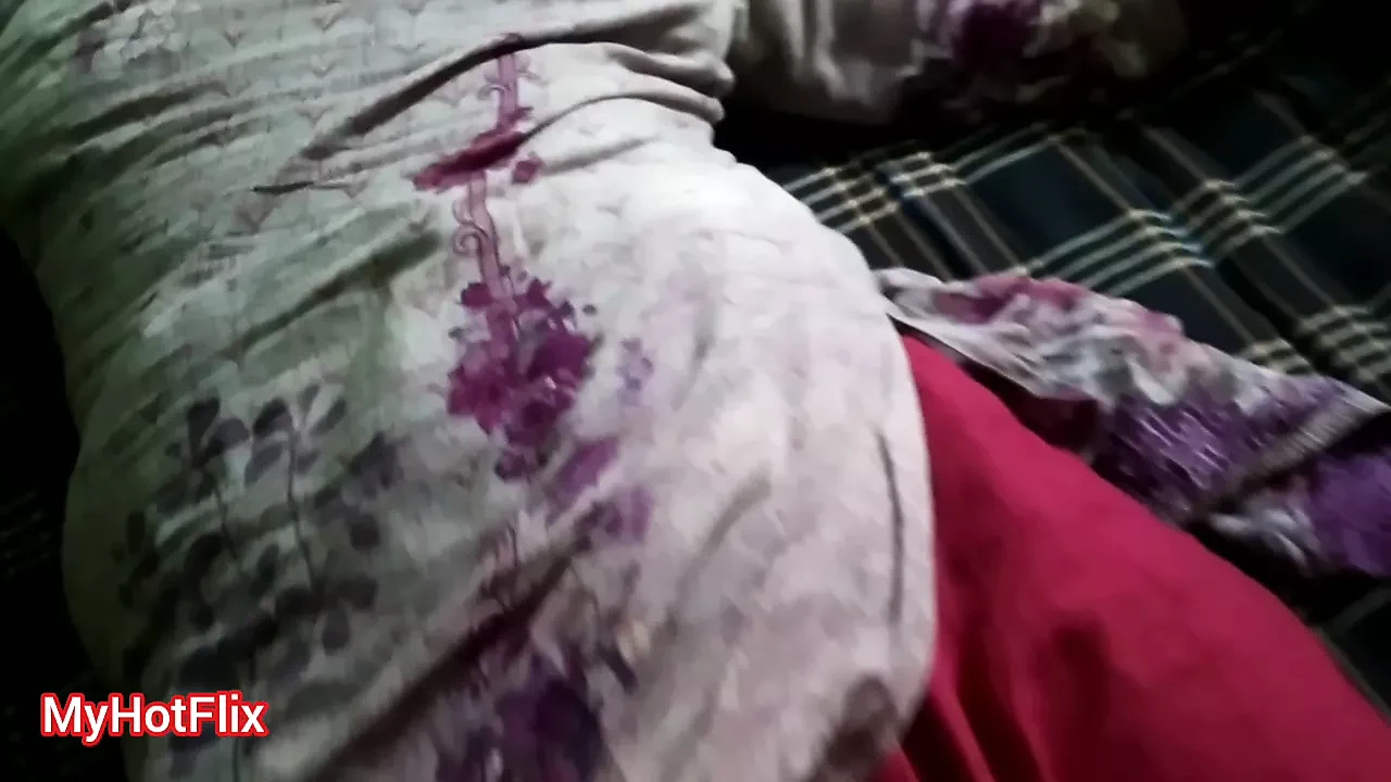 Super hot and Cute Juicy Indian getting fucked - New Xxx Young Couples Porn videos