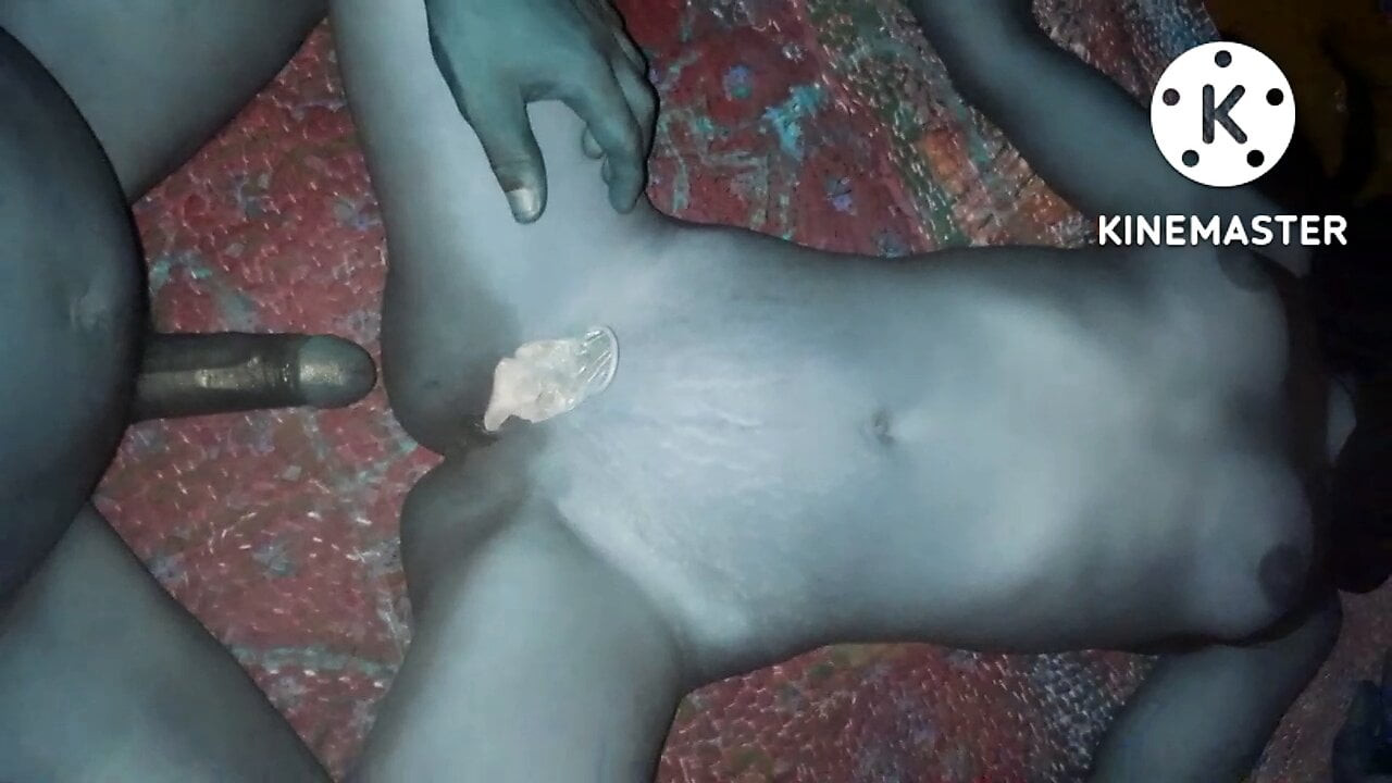 Bhabhi Ne Masi ke dauran devar se chudwa liya condom Lagake