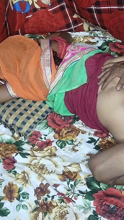 Nice pussy fucking in Hindi with your village sister-in-law in green saree blouse in a canoe stall | Clip 2
