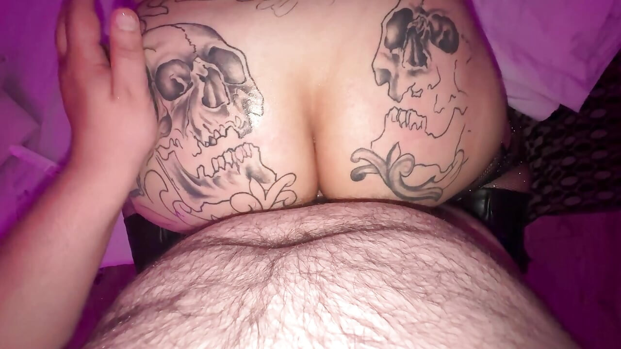 Gothic Argentina Wants Me to Break Her Virgin Ass