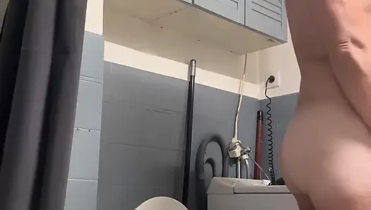 Sigara içen osuruk işiyor