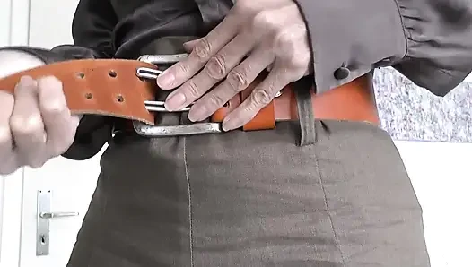 Exciting Belt Fitting with a Linen Skirt, Part 1, Lady Victoria Valente