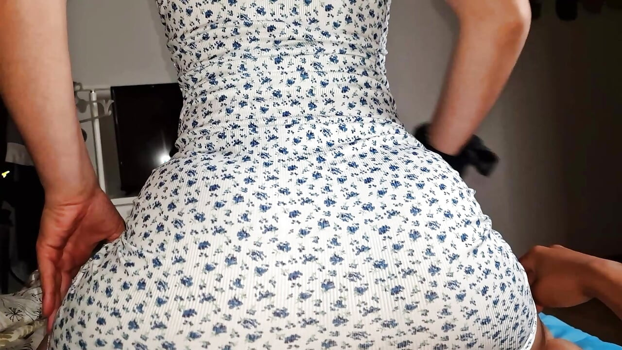 Brother-in-law and sister-in-law shared a bed and ended up fucking hard without a condom