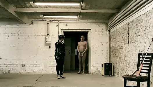Домина госпожа April - Cell45 - Апрель тюрьмы, часть 2