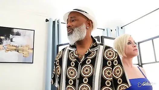 Salonun kraliçesi bölüm 1