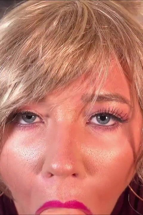 Karen Asks to Speak with the Manager