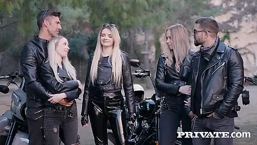 Özel iletişim - Amber Kawai, Nata Gold ve Alice Ross, azgın motorcular vahşi bir grup seks yapıyor.