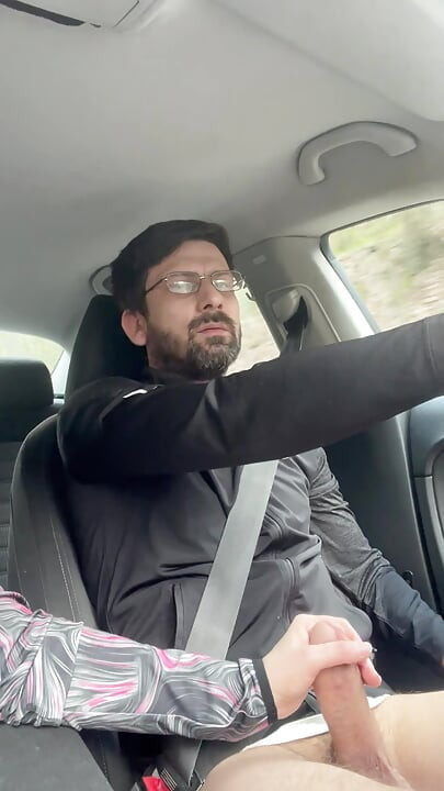 Ela não podia esperar - milf boquete e punheta enquanto dirige - sexo em carro público Kingyordanov