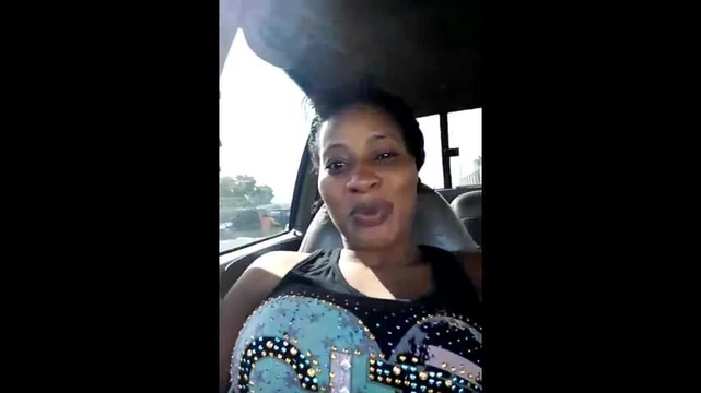 Boobs jiggle while driving