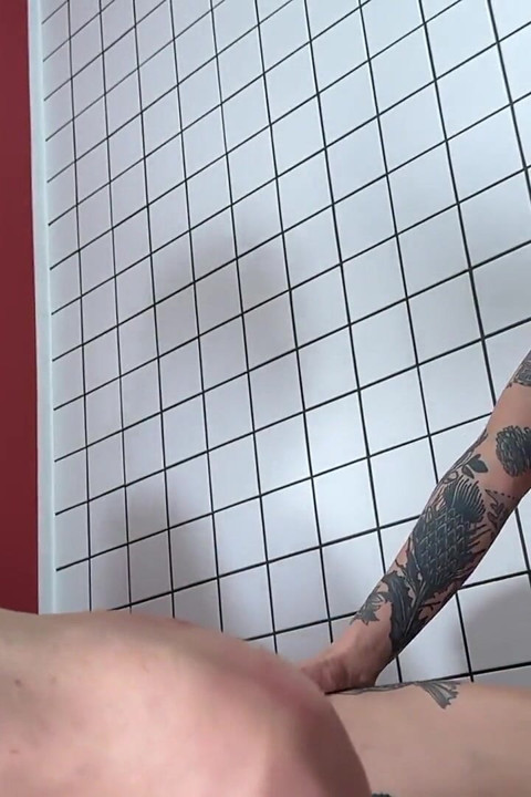 Hardcore No-lube Fisting with Rin Dominx