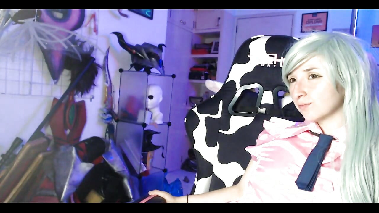 Cosplayku jadi lebih pedas!