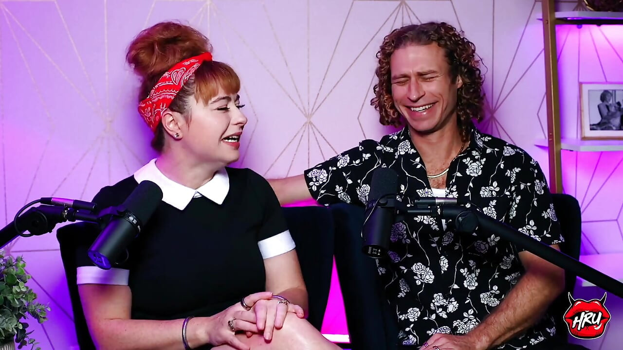 Grup sekste aşık olmuştuk! - siouxsie q & michael vegas