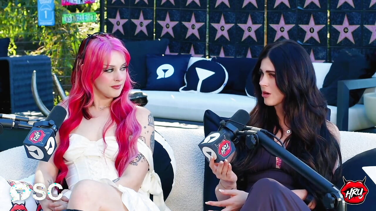 Bisnis Camming: Kehidupan di Rumah Kreator Hollywood Stripchat