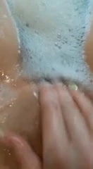 Sarah skinny1991 bak mandi 2