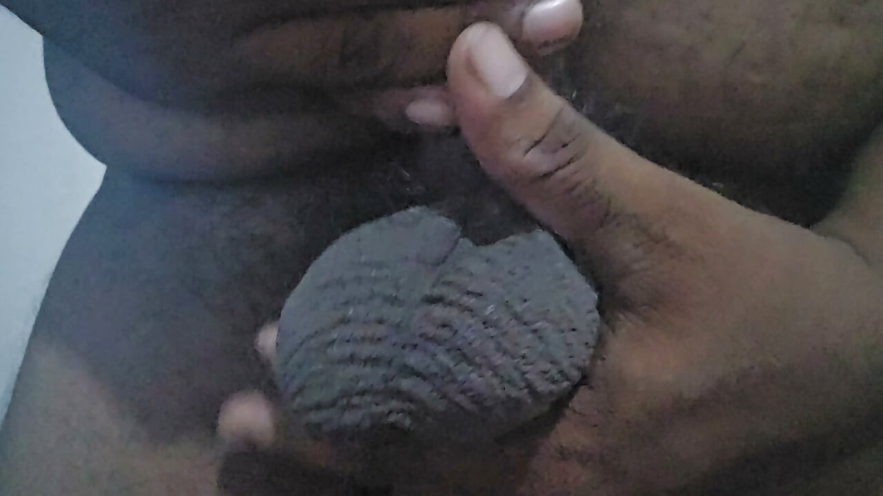 Lick my juicy Peehole